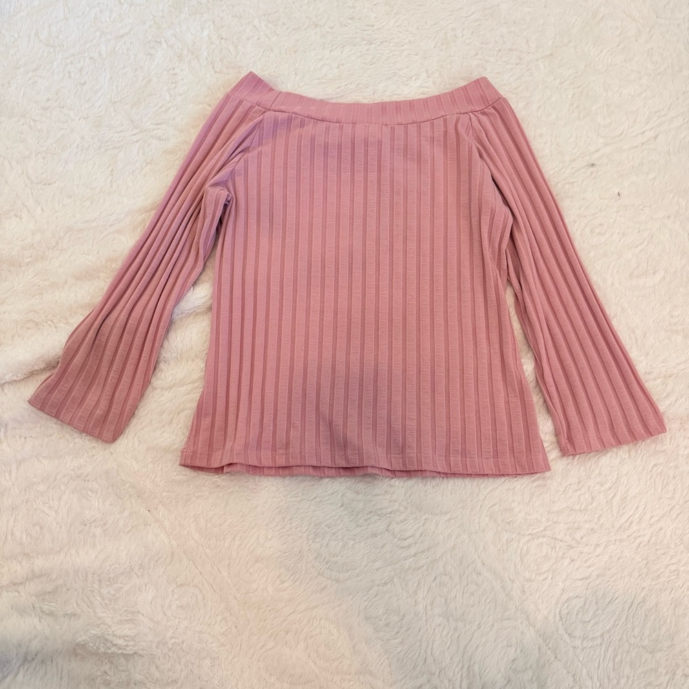 Pink Ribbed Off-Shoulder Top - Picture 4 of 4